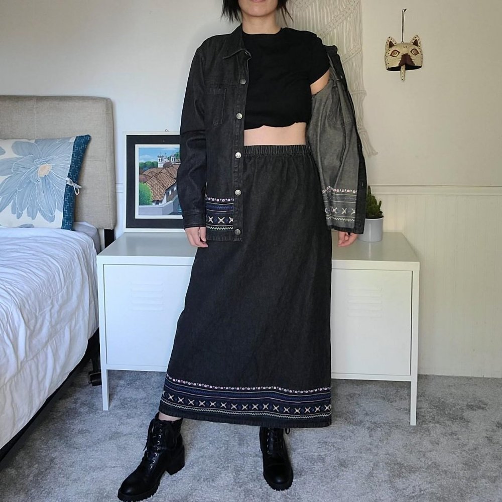 Black Denim&Co jacket and skirt set